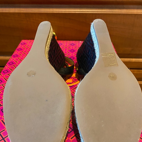 Tory Burch Marion Quilted Black Wedge - Picture 4 of 5